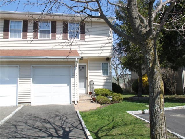  3 BR,  3.00 BTH &nbsp;Other style home in Woodbury