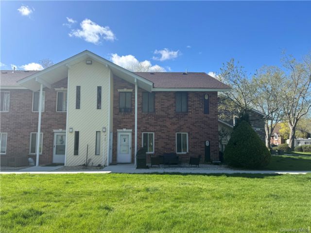 [Coram Real Estate, listing number 7276436]