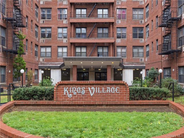  2 BR,  1.00 BTH &nbsp;Other style home in Mill Basin