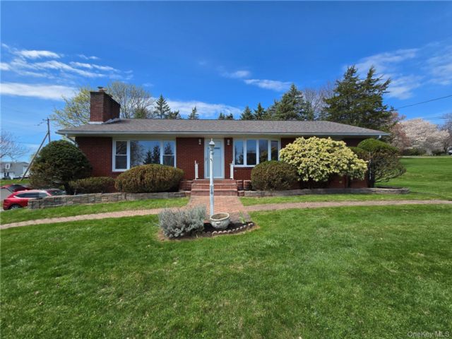  3 BR,  2.00 BTH &nbsp;Ranch style home in Marlboro