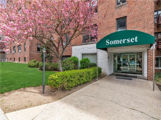 Studio,  1.00 BTH &nbsp;Other style home in Richmond Hill