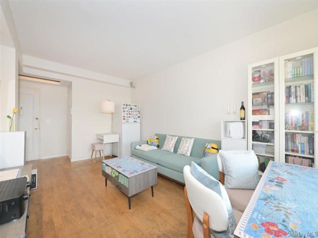 [Rego Park Real Estate, listing number 7277269]