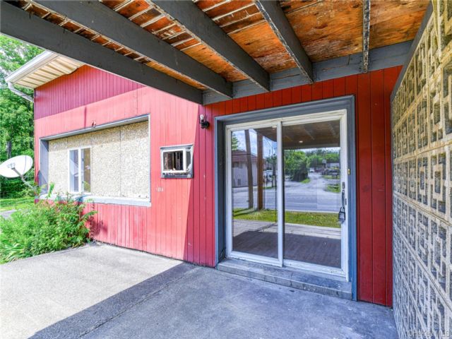  2 BR,  1.00 BTH &nbsp;Garden style home in Milton