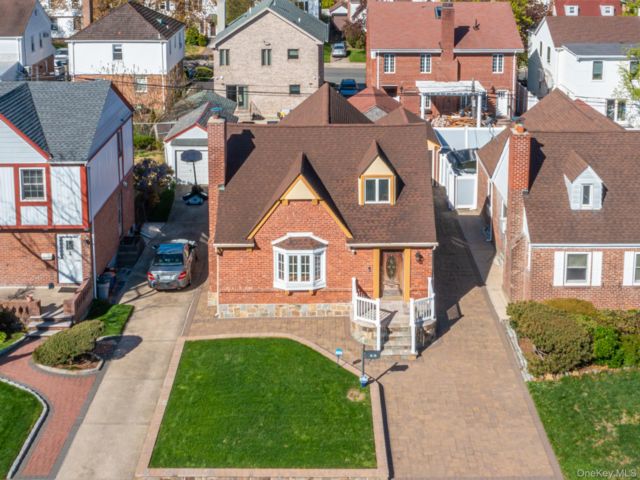 [Fresh Meadows Real Estate, listing number 7277550]