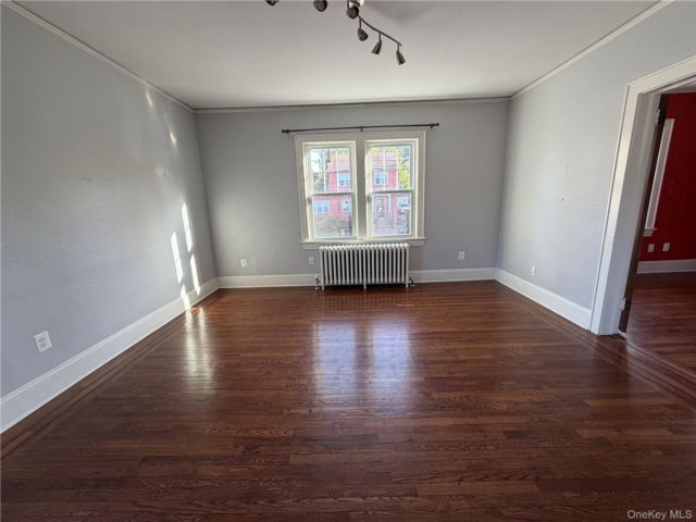 [PHOTO]