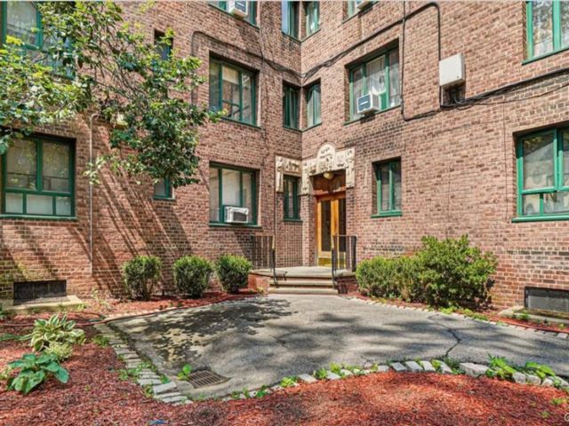 [Parkchester Real Estate, listing number 7278024]