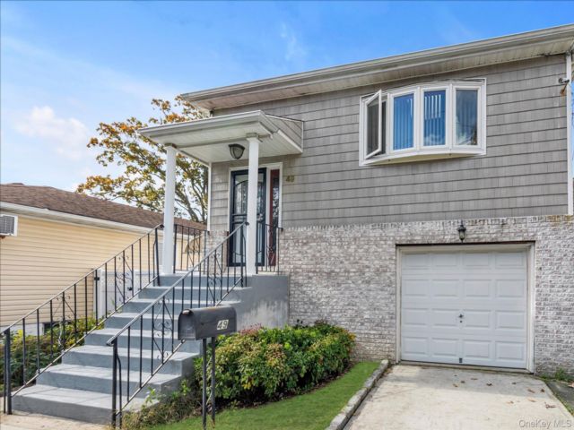  4 BR,  2.00 BTH &nbsp;Hi ranch style home in Roosevelt