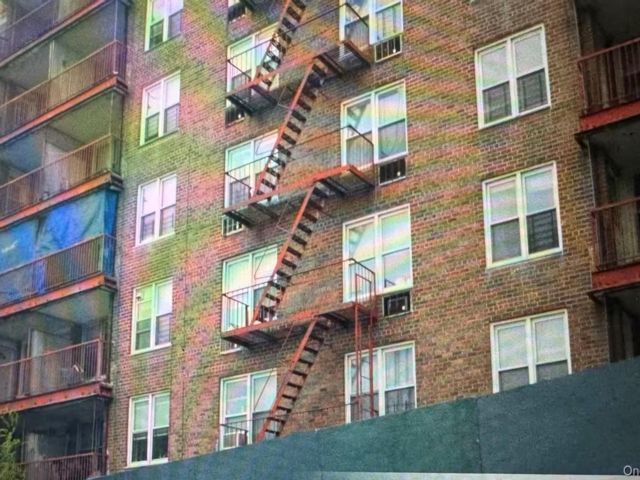  2 BR,  1.00 BTH &nbsp;Other style home in Elmhurst