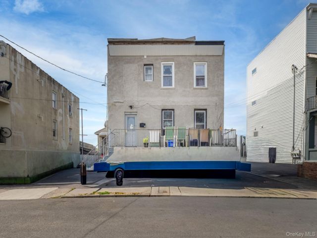 Studio,  0.00 BTH &nbsp;House style home in Port Chester