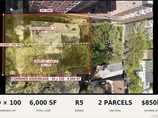 Lot <b>Size:</b> 30x100 &nbsp;House style home in New Brighton