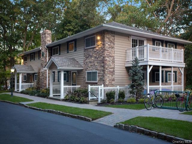 [Port Jefferson Real Estate, listing number 7278554]