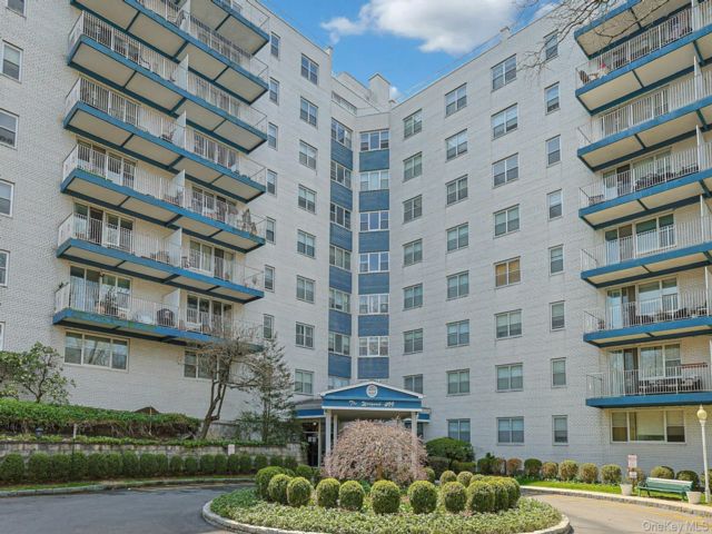 [White Plains Real Estate, listing number 7278785]