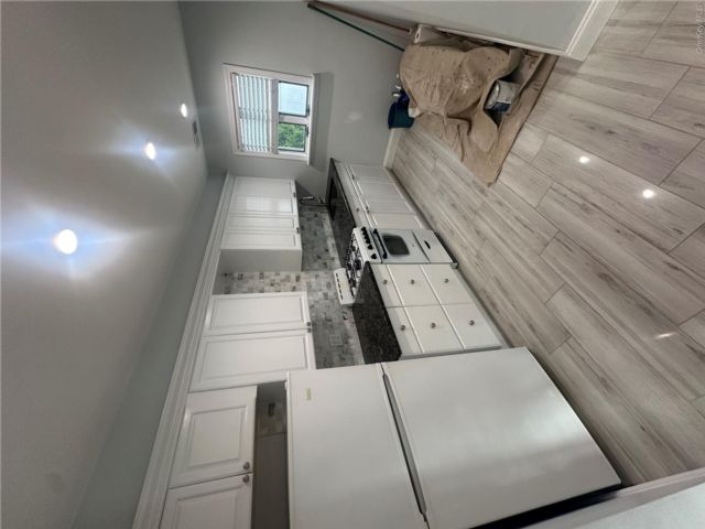  1 BR,  1.00 BTH &nbsp;Other style home in Howard Beach
