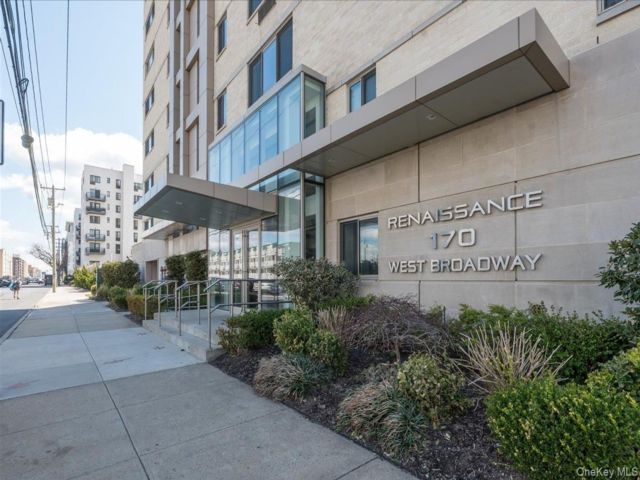  2 BR,  2.00 BTH &nbsp;Other style home in Long Beach