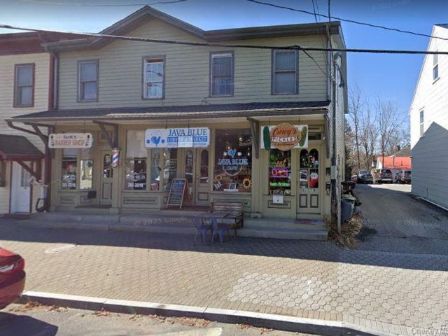 [Montgomery Real Estate, listing number 7279707]