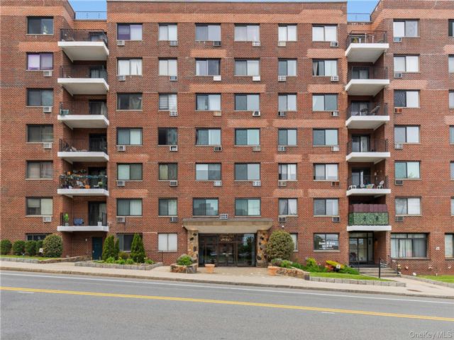 [White Plains Real Estate, listing number 7280202]