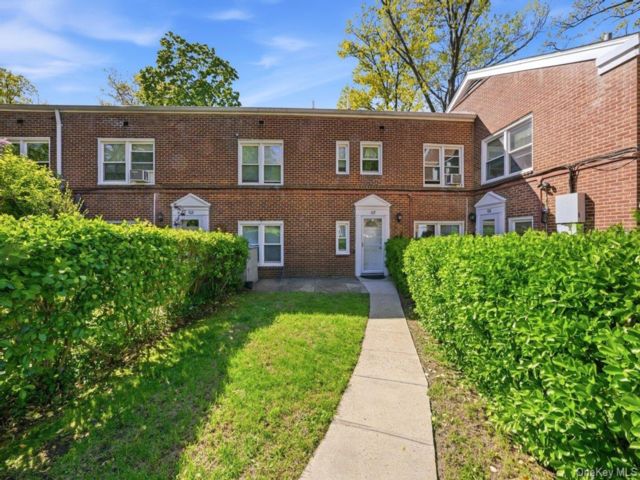 [Yonkers Real Estate, listing number 7280261]