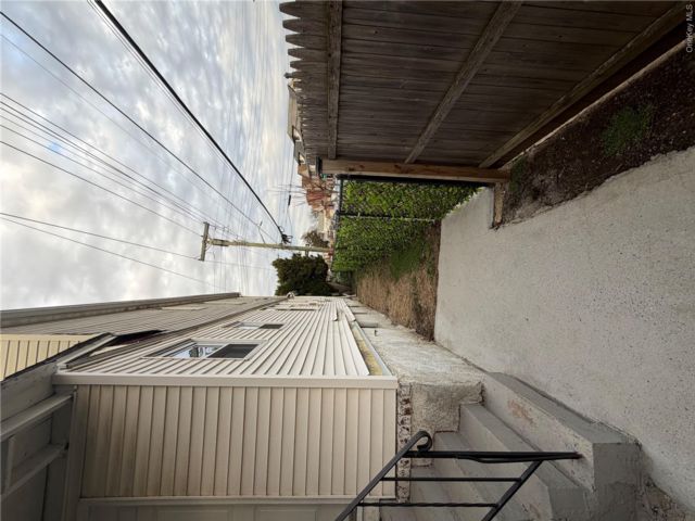slide4