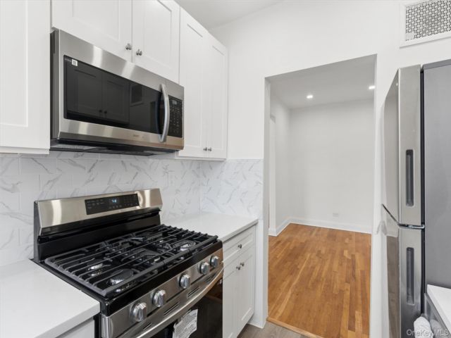  2 BR,  1.00 BTH &nbsp;Other style home in Forest Hills