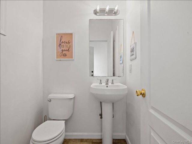 [PHOTO]