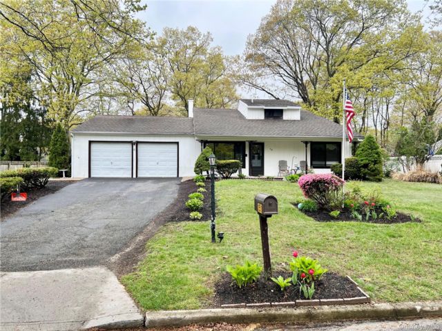 [Coram Real Estate, listing number 7281383]