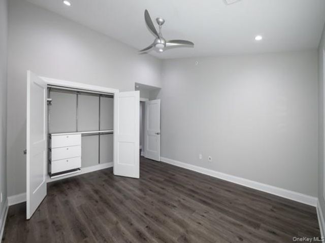 [PHOTO]