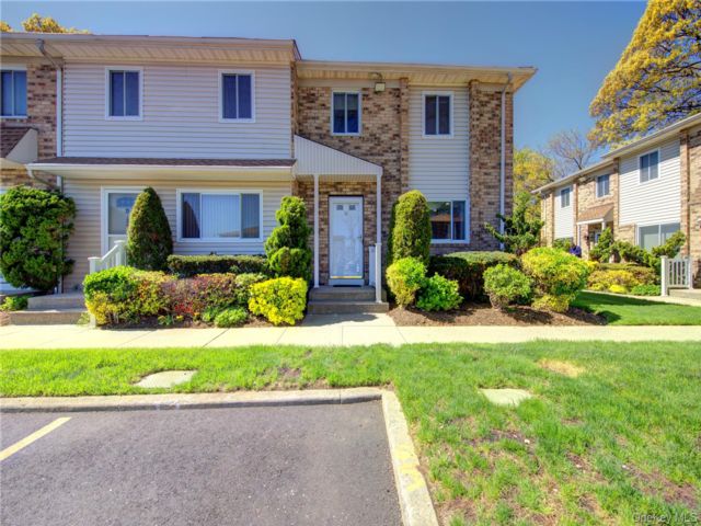 [Valley Stream Real Estate, listing number 7281566]