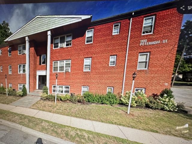  1 BR,  1.00 BTH &nbsp;Other style home in Valley Stream