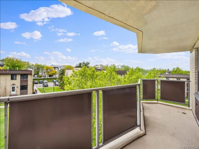  1 BR,  1.00 BTH &nbsp;Other style home in Bayside