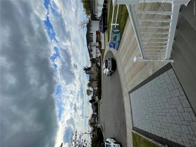 [PHOTO]