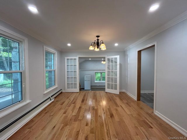  4 BR,  3.00 BTH &nbsp;Colonial style home in Cuddebackville