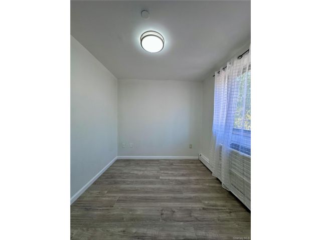 [PHOTO]
