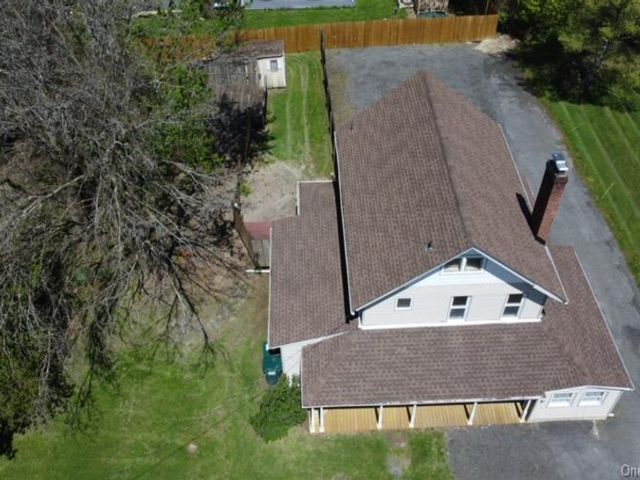  3 BR,  3.00 BTH &nbsp;Colonial style home in Gardiner