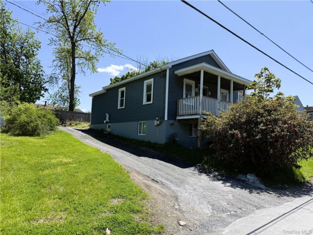  2 BR,  1.00 BTH &nbsp;Ranch style home in New Windsor