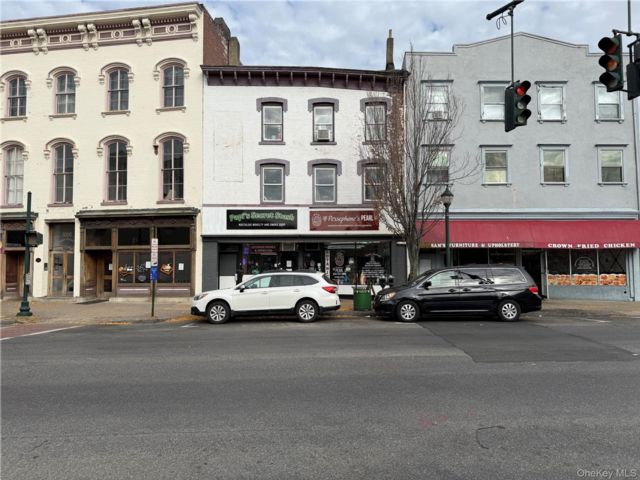 Studio,  0.00 BTH &nbsp;Commercial style home in Peekskill