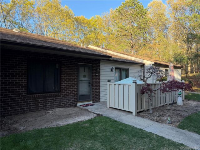 [Coram Real Estate, listing number 7282348]