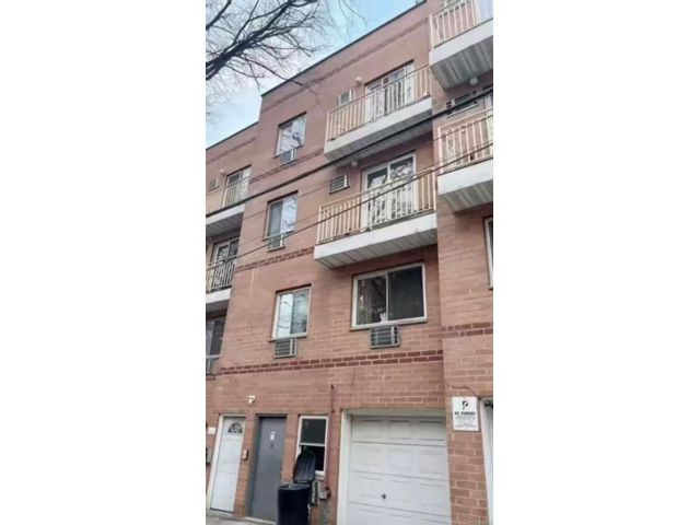 Studio,  0.00 BTH &nbsp;House style home in Flushing