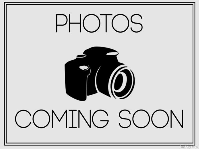 [PHOTO]