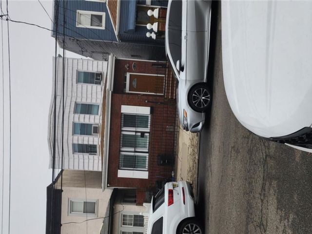 [Woodhaven Real Estate, listing number 7283110]