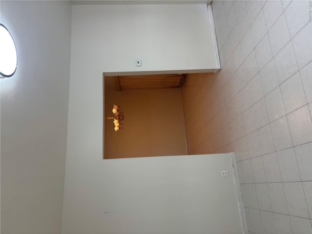 [PHOTO]