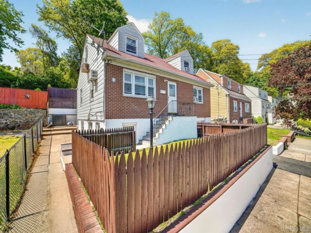 [Yonkers Real Estate, listing number 7283340]