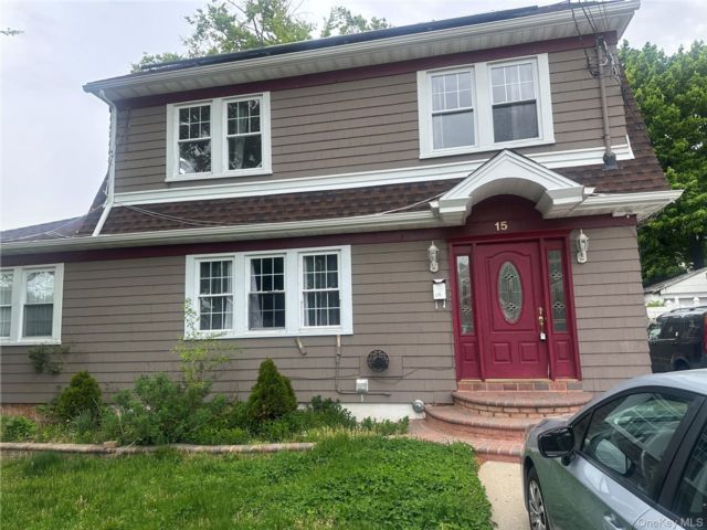  1 BR,  1.00 BTH &nbsp;Barndominium style home in Hempstead