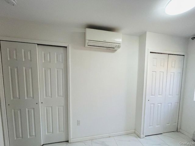 [PHOTO]