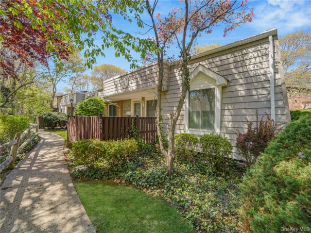 [Port Jefferson Real Estate, listing number 7283883]