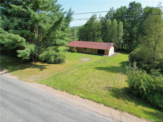 [White Sulphur Spring Real Estate, listing number 7284146]