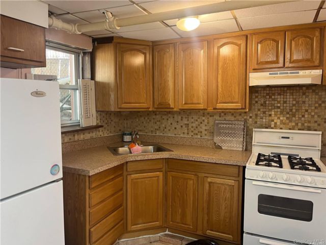 Studio,  1.00 BTH &nbsp;Other style home in Astoria