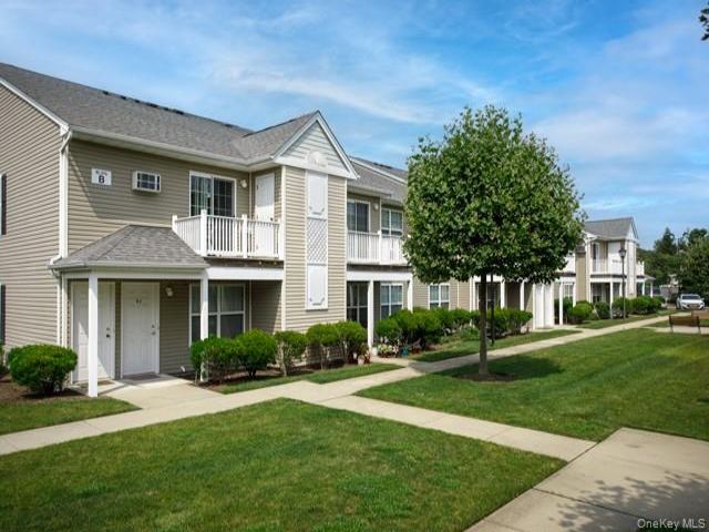  1 BR,  1.00 BTH &nbsp;Other style home in Copiague