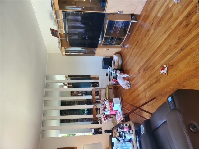 [PHOTO]
