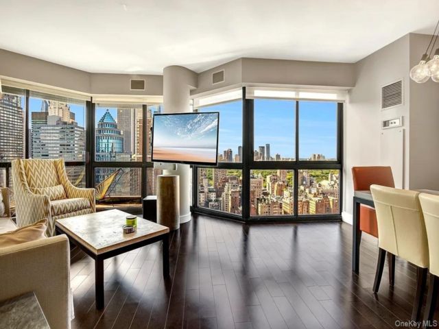  1 BR,  1.00 BTH &nbsp;Other style home in New York (manhattan)