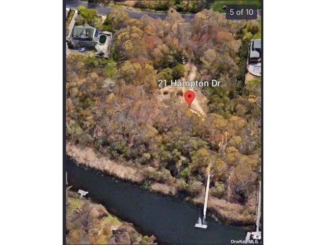 Lot <b>Size:</b>  &nbsp;House style home in Center Moriches